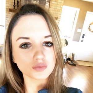 Meet your Posher, Kasey